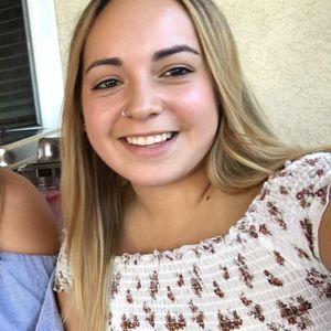 Meet your Posher, Micaela